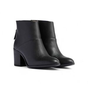Nisolo Classic Black Ankle Booties